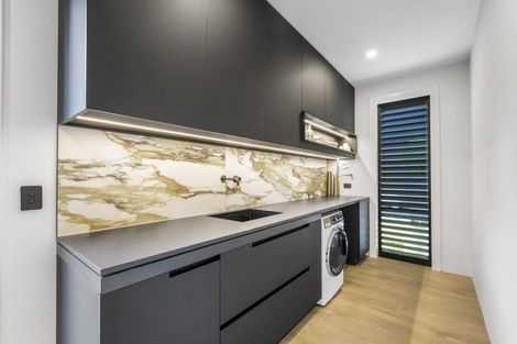 Photo of property in 296 Kitchener Road, Pukekohe, 2120