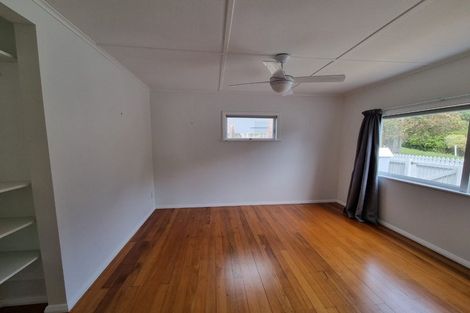 Photo of property in 98 Muri Road, Pukerua Bay, 5026