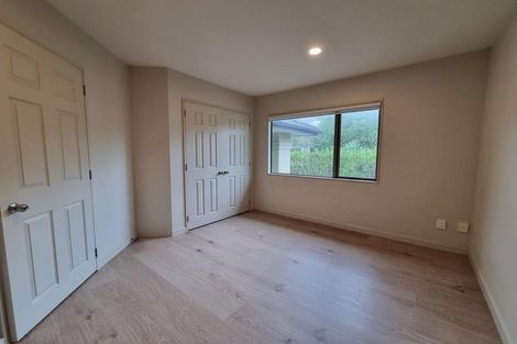 Photo of property in 15 Meteor Place, Schnapper Rock, Auckland, 0632