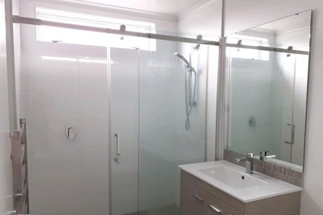 Photo of property in 9 Teal Way, Hobsonville, Auckland, 0616