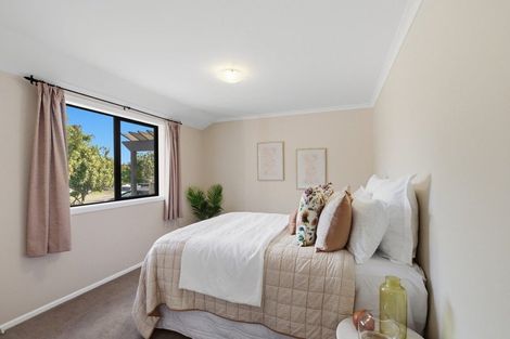 Photo of property in 21 Bathurst Crescent, Pyes Pa, Tauranga, 3112