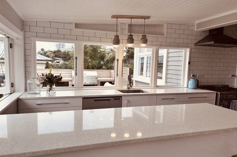 Photo of property in 27a Goldsmith Road, Hospital Hill, Napier, 4110