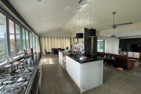 Photo of property in 39 North Ridge Drive, Rototuna North, Hamilton, 3210