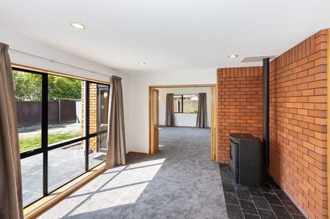 Photo of property in 9 Pasadena Place, Harewood, Christchurch, 8051