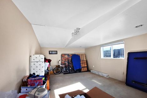 Photo of property in 22 Rosedale Place, Avonhead, Christchurch, 8042