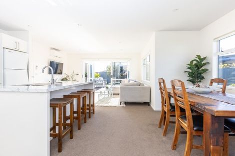 Photo of property in 5 Waitaki Way, Poraiti, Napier, 4112