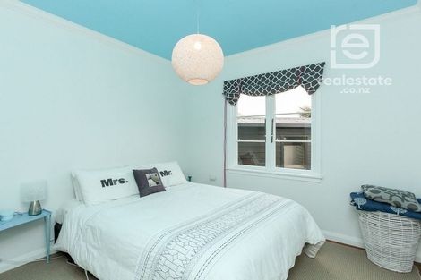 Photo of property in 3 Ngaio Street, Strandon, New Plymouth, 4312