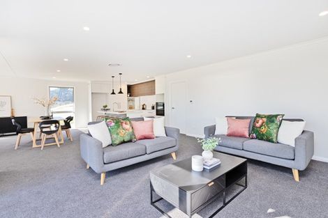 Photo of property in 92 Blairlogie Close, Otatara, 9879