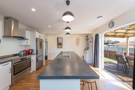Photo of property in 52 Bateup Road, Richmond, 7020