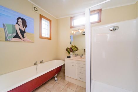 Photo of property in 97 Featherston Street, Takaro, Palmerston North, 4412