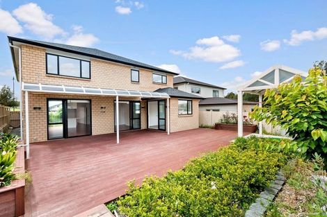 Photo of property in 21 Cranford Drive, Flat Bush, Auckland, 2019