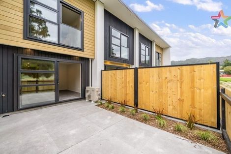 Photo of property in 3/370 Stokes Valley Road, Stokes Valley, Lower Hutt, 5019