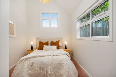 Photo of property in 25a Tui Street, Mount Maunganui, 3116