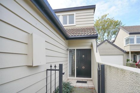 Photo of property in 127 Fendalton Road, Fendalton, Christchurch, 8014