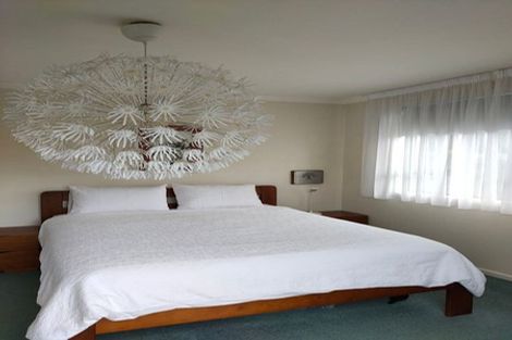 Photo of property in 295 Main Road, Tawa, Wellington, 5028