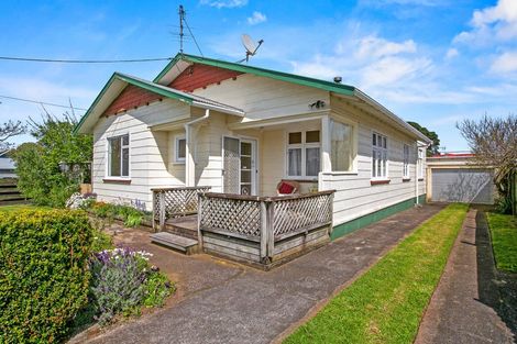 Photo of property in 36 Beach Street, Fitzroy, New Plymouth, 4312