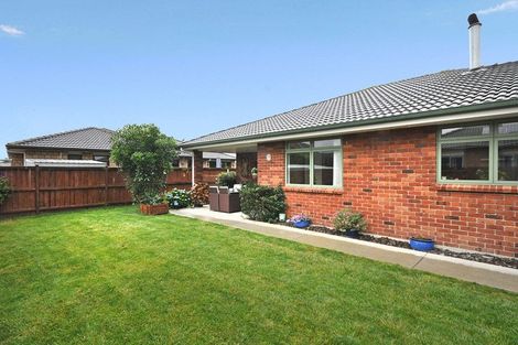 Photo of property in 26 Ripple Grove, Waiuku, 2123