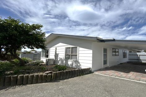 Photo of property in 2/17 Ranfurly Street, Tamatea, Napier, 4112