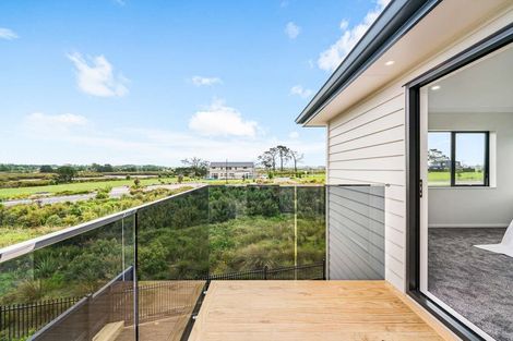 Photo of property in 5 Seagreen Avenue, Rosehill, 2113