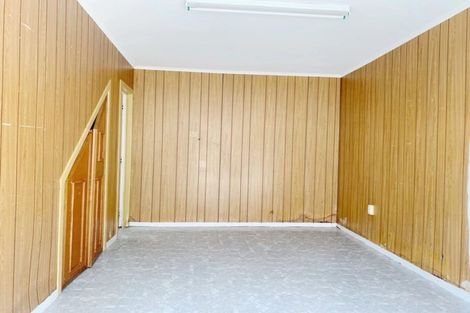 Photo of property in 25 Leo Street, Glen Eden, Auckland, 0602