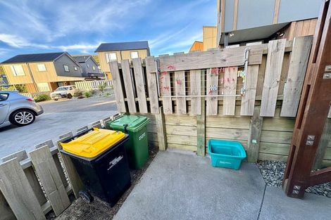 Photo of property in 73 Cedarwood Street, Woodridge, Wellington, 6037