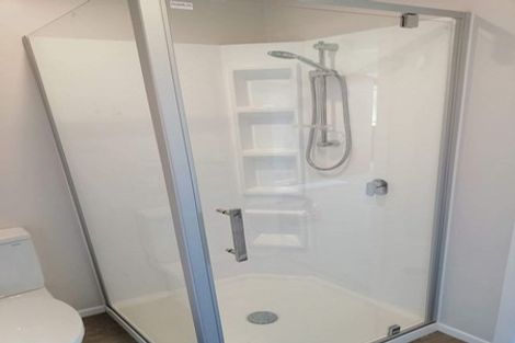 Photo of property in 32 Crownhill Street, Spotswood, New Plymouth, 4310