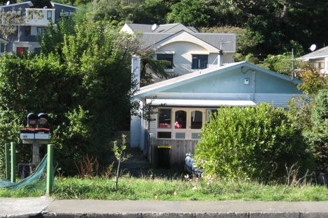 Photo of property in 152b Newlands Road, Newlands, Wellington, 6037