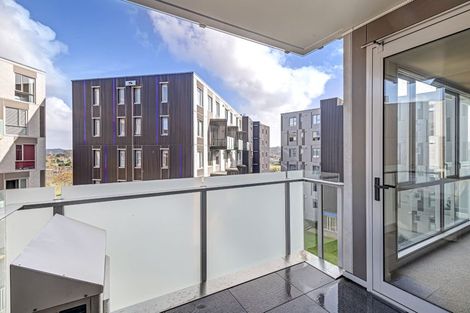 Photo of property in 407/3 Rose Garden Lane, Albany, Auckland, 0632