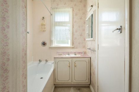 Photo of property in 71 Mclauchlan Street, Springlands, Blenheim, 7201