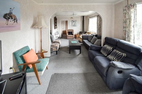 Photo of property in 9 Ruataniwha Road, Twizel, 7901