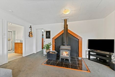 Photo of property in 13 Arthur Crescent, Waikawa, Picton, 7220
