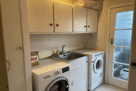 Photo of property in 15 Somme Crescent, Hillcrest, Hamilton, 3216