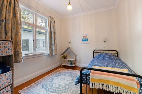 Photo of property in 49 Upper Watt Street, Wadestown, Wellington, 6012