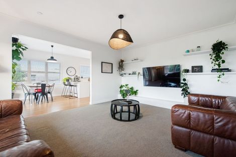 Photo of property in 19 Hinton Avenue, Forest Lake, Hamilton, 3200