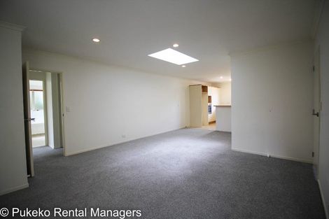 Photo of property in 6 Blackwood Drive, Wattle Downs, Auckland, 2103