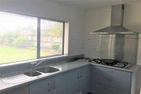 Photo of property in 18 Donegal Park Drive, Flat Bush, Auckland, 2019
