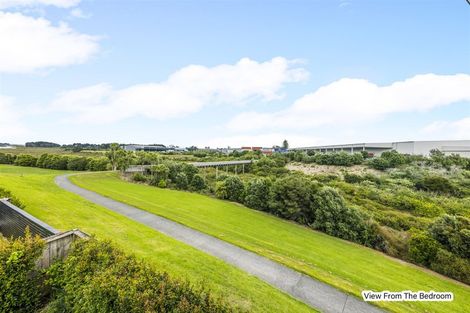 Photo of property in 87 Naylors Drive, Mangere, Auckland, 2022