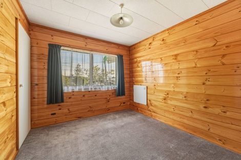 Photo of property in 14 Charles Road, Hannahs Bay, Rotorua, 3010