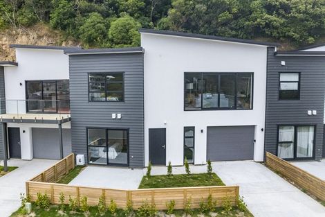 Photo of property in 4 Tradewinds Drive, Whitby, Porirua, 5024