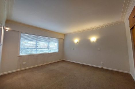 Photo of property in 56 Sherwood Avenue, Te Atatu South, Auckland, 0610