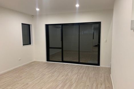 Photo of property in 155 Grove Road, Papakura, 2110