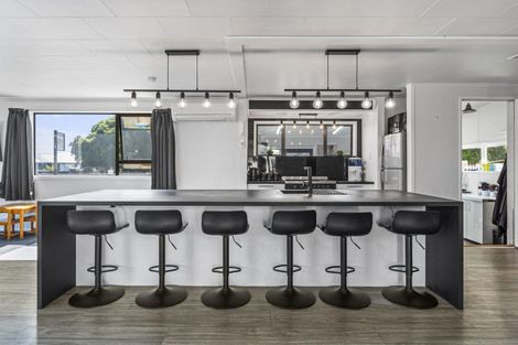 Photo of property in 117 Brecon Road, Stratford, 4332