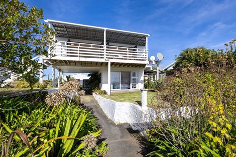 Photo of property in 7 Nihinihi Avenue, Raglan, 3225