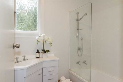 Photo of property in 72 Marriotts Road, North New Brighton, Christchurch, 8083