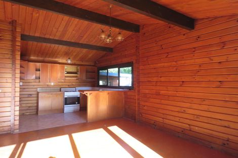 Photo of property in 51 Stratford Drive, Cable Bay, 0420