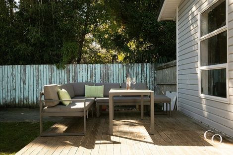 Photo of property in 8 Tomoana Road, Mahora, Hastings, 4120