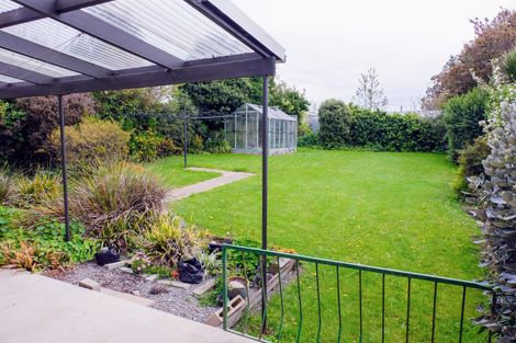 Photo of property in 22 Awamoa Road, Holmes Hill, Oamaru, 9401