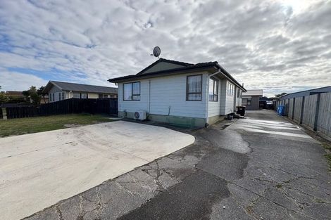 Photo of property in 9 Colonial Place, Kelvin Grove, Palmerston North, 4414