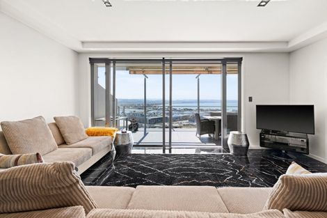 Photo of property in Northridge Apartments Stage Z, 2/22 Hospital Terrace, Hospital Hill, Napier, 4110