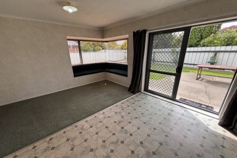 Photo of property in 8 Lancewood Lane, Roslyn, Palmerston North, 4414